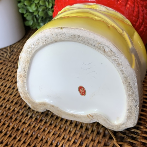 Vintage ceramic Raggedy Ann planter - Picture 7 of 14